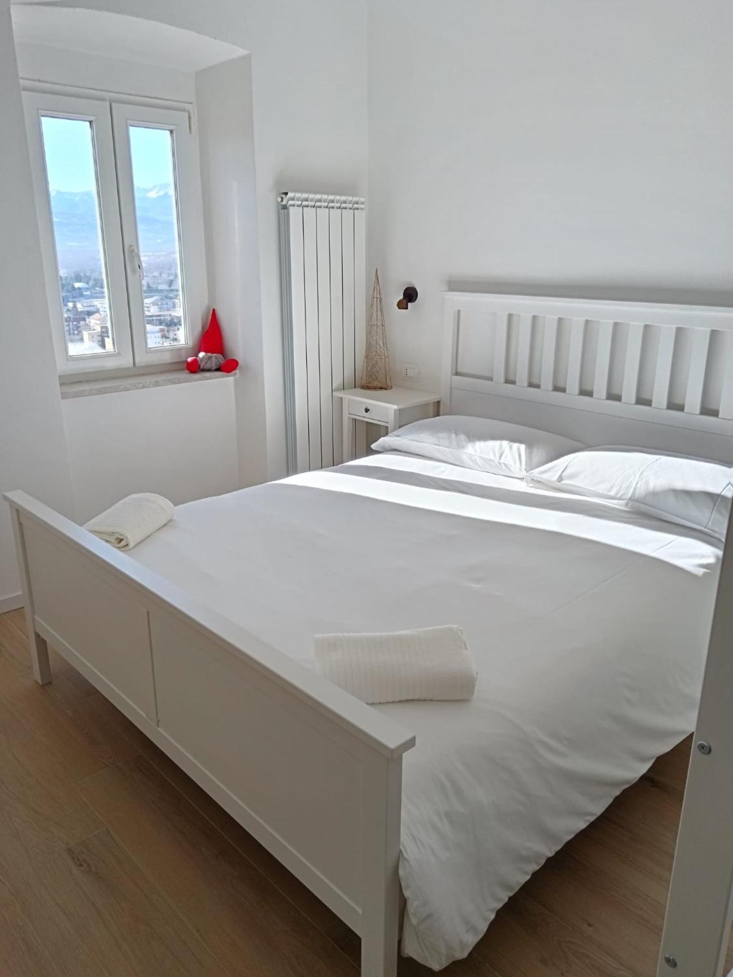 Al Civico 21 Lägenhet Castel Di Sangro Exteriör bild